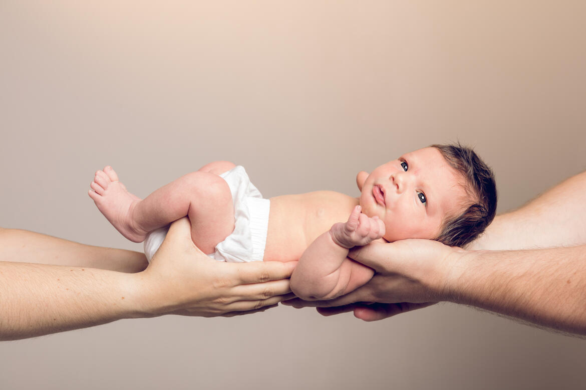séance nouveau né bébé studio photo Guebwiller