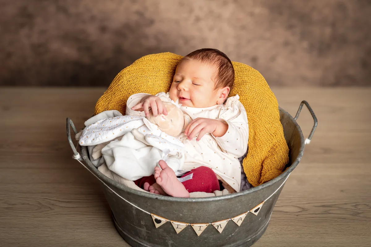 Séance bébé Lina — Studio Deux-Quatre